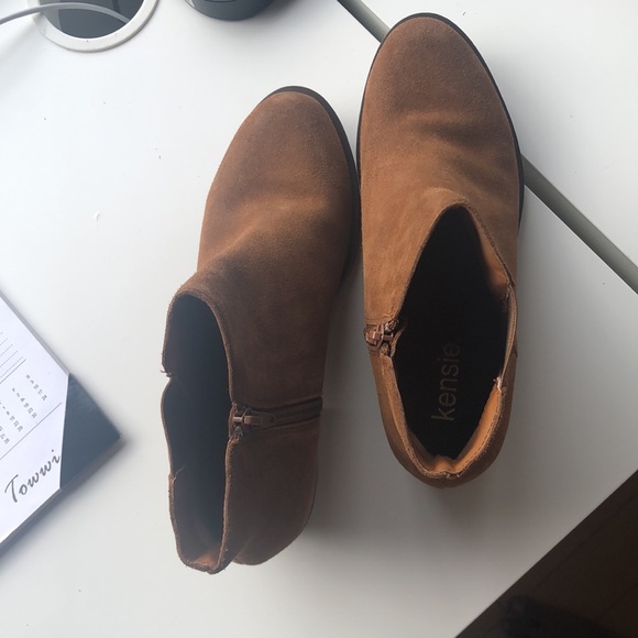 Brown suede booties - Picture 2 of 3